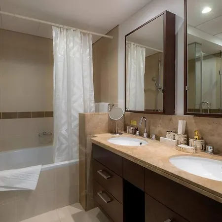 First Class 2Br With Full Burj Khalifa And Fountain View Dubai Exterior photo