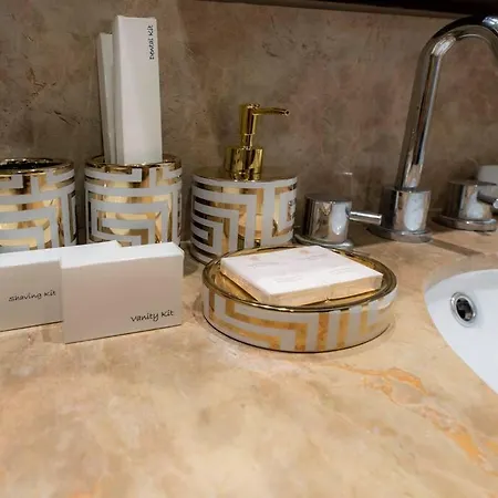 First Class 2Br With Full Burj Khalifa And Fountain View Dubai Exterior photo